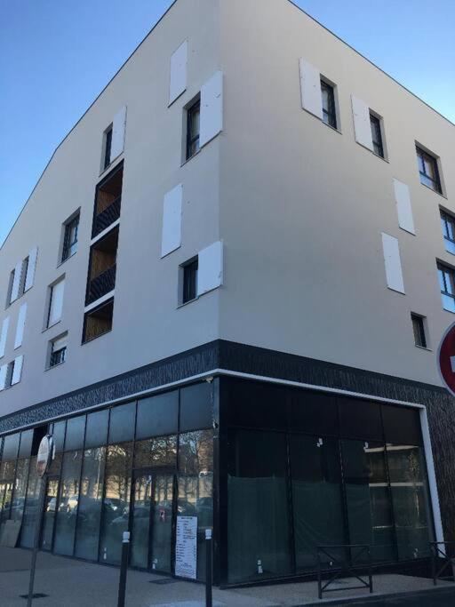 Paris- Disney - Parking Prive !Pkn! Torcy  Buitenkant foto